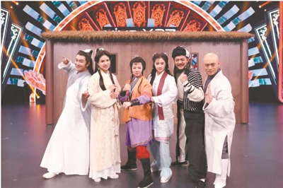 剧组N次重聚 情怀从加分项变成争议点