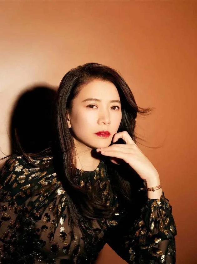 『医护人员』人美心善！袁咏仪隔离结束前手写信感谢医护人员