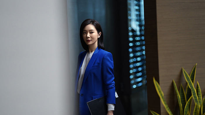 陈数陈数：为角色填“肉” 为人生画“骨”