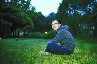 小说家“裸辞”八年，“斜杠青年”双雪涛两部小说将被搬上银幕