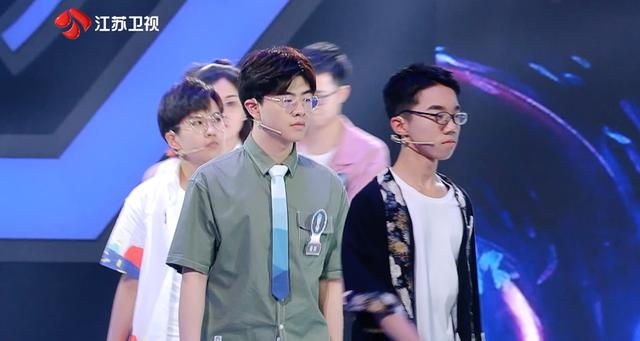 《最强大脑》迎“王王对决” 六人接力争锋