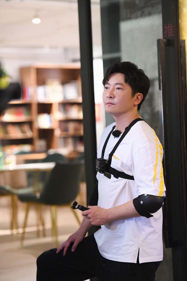 《极挑6》彭昱畅首战失利被邓伦“套路”