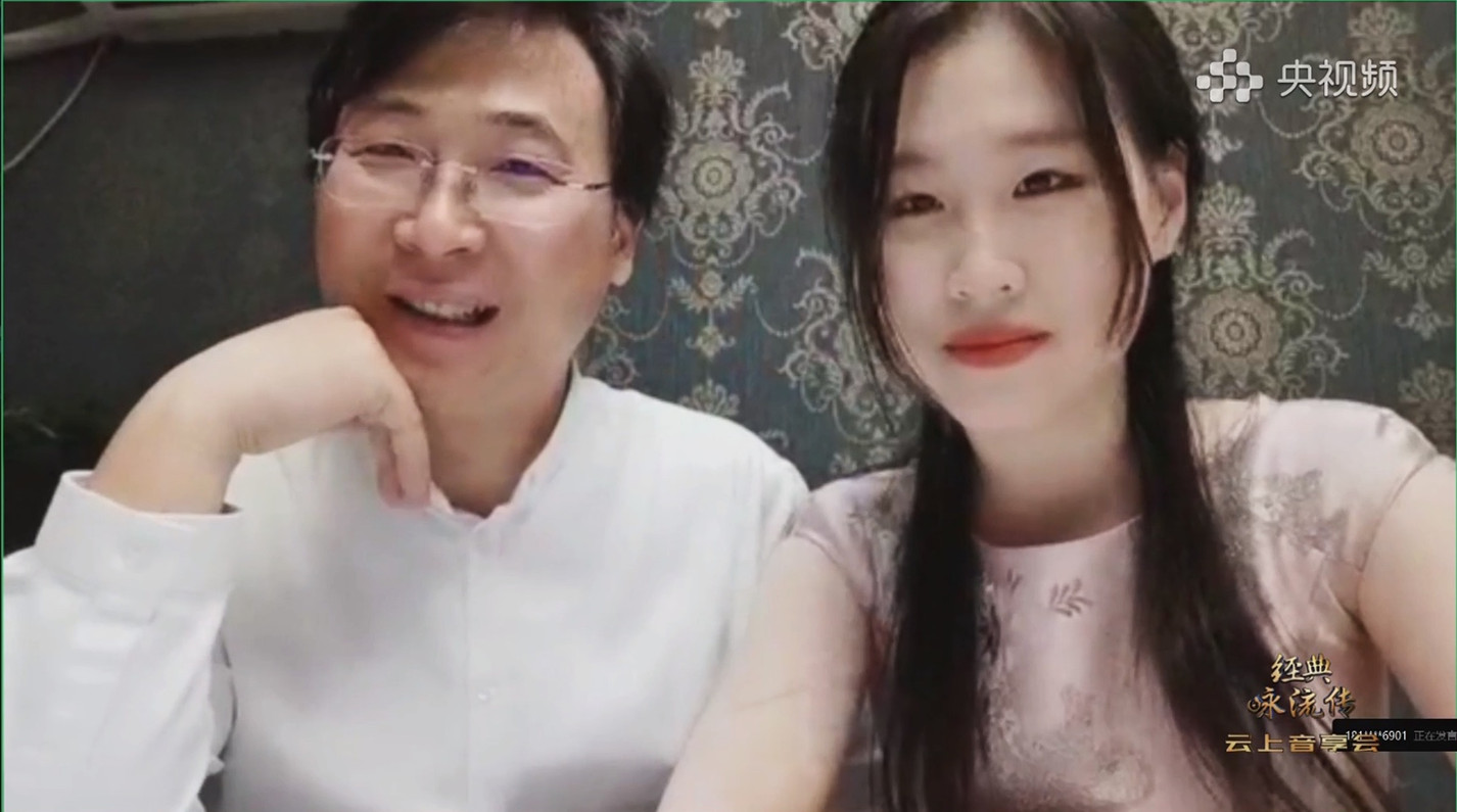 《经典咏流传》雷佳刚柔并济唱响英雄武汉激励人心