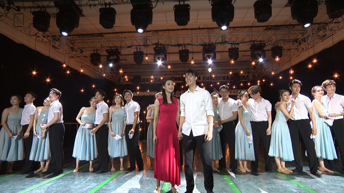 文艺院团尝试“云上”演出，一场直播流量可达上千万，但转化率低成难题