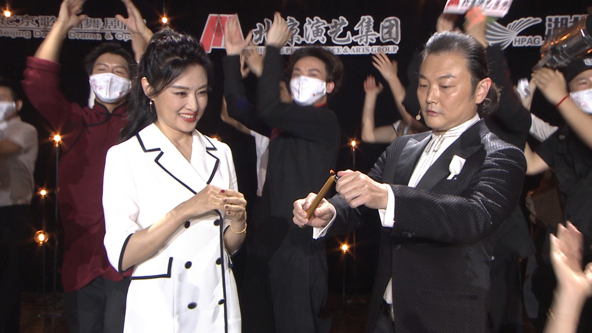 文艺院团尝试“云上”演出，一场直播流量可达上千万，但转化率低成难题