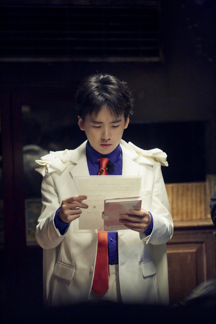 怪盗基德《密室大逃脱》郭麒麟cos怪盗基德帅气又可爱