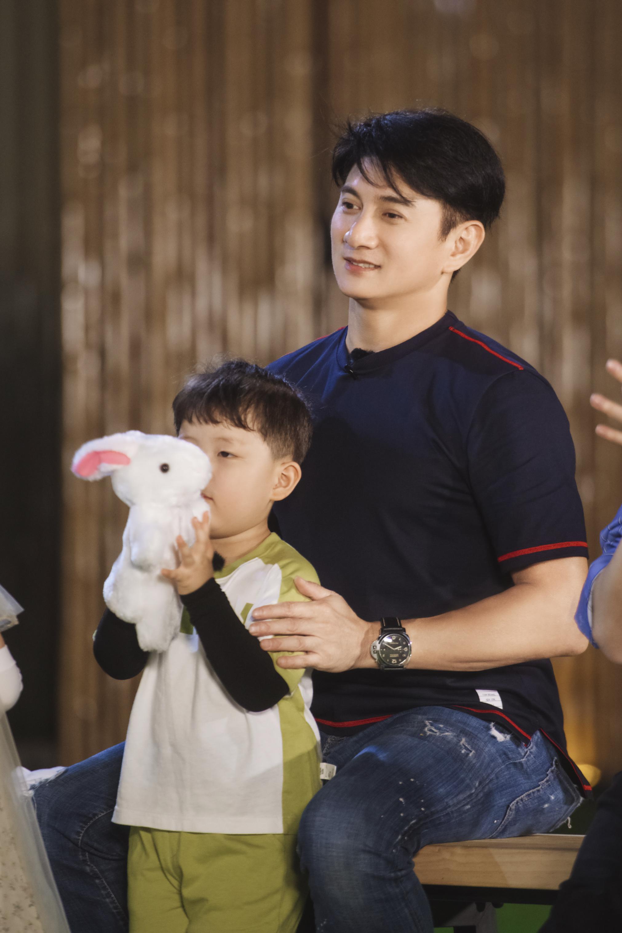 《奇妙小森林》张新成模仿猩猩全场爆笑