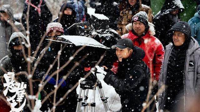 张艺谋新片《悬崖之上》剧本只改了两稿