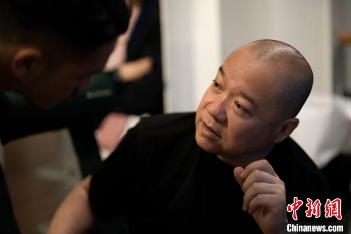 张晓波|《三十而已》导演：它不定义女性也不强加标准