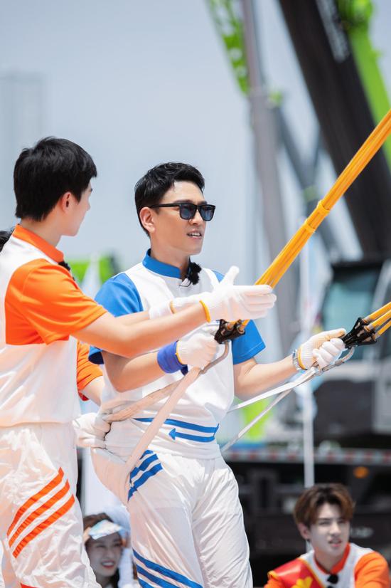 《元气满满的哥哥》热播 王耀庆逗趣圈粉