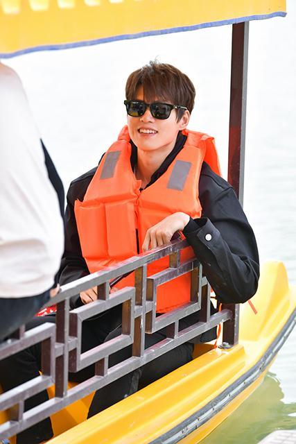 毛驴|《极限挑战宝藏行》郭京飞带伤夺羊皮 成员体验民俗文化