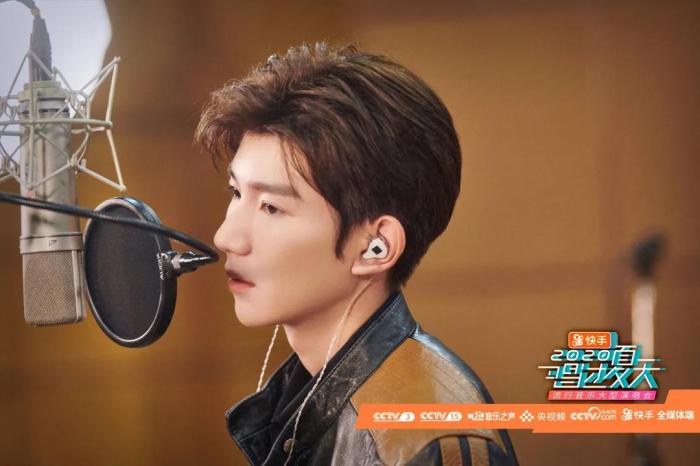 央视推音乐节目《唱过夏天》连续七天直播全部真唱