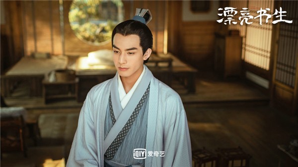 宋威龙|《漂亮书生》国潮古风备受好评 彰显青春色彩