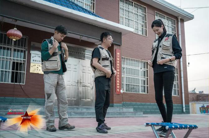 放映队员|《温暖有光放映队》走近宁夏银川