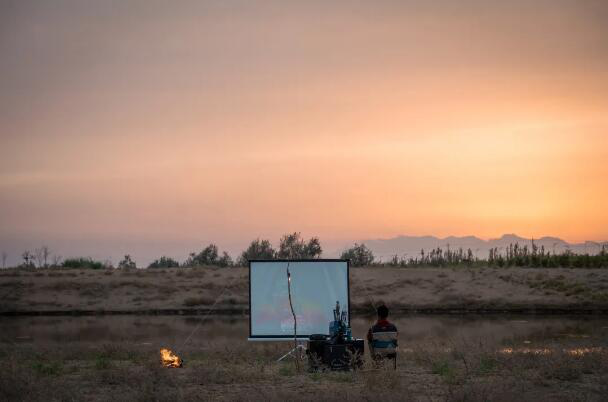 放映队员|《温暖有光放映队》走近宁夏银川