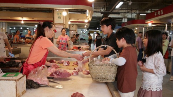 中餐|《谁知盘中餐》在劳动中收获在收获中成长