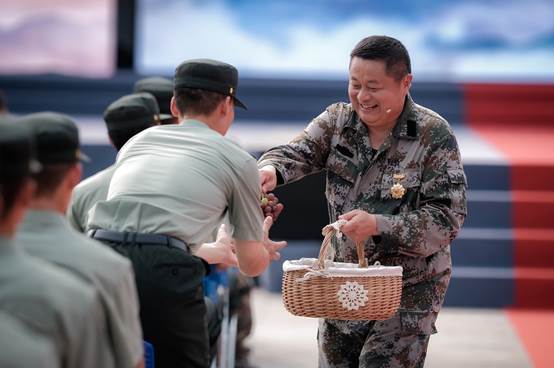 中央广播电视总台特殊节目《时刻准备着》超卓上演