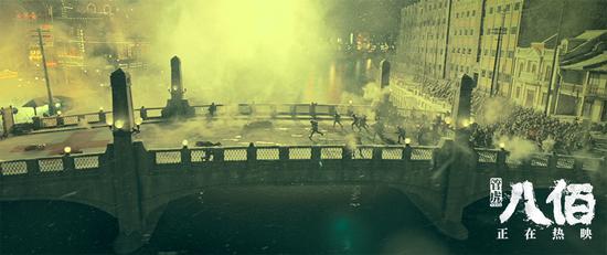 《八佰》演员提前8个月“军训” 票房已打破25亿