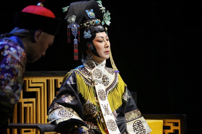 京剧《鉴证》首演喜获票房口碑“双丰收”