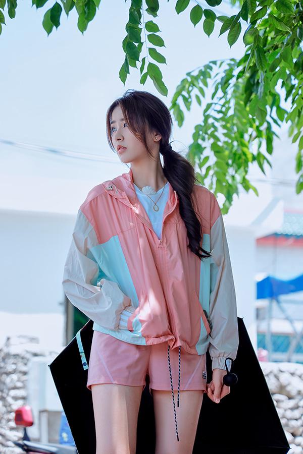 《完美的夏天》浪花家族体验“靠海吃海”乐趣