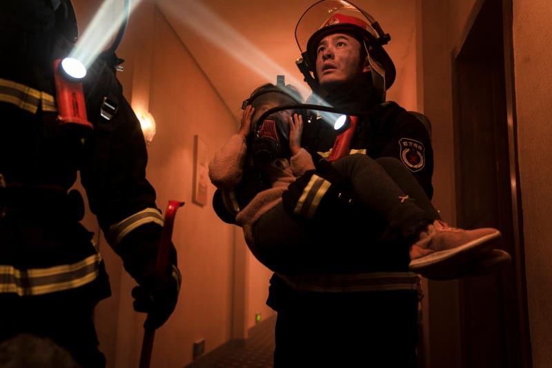 黄晓明:鼓励和嘲讽都是成功的基石