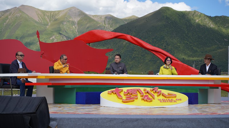 《中国正在说》推出脱贫攻坚系列特殊节目