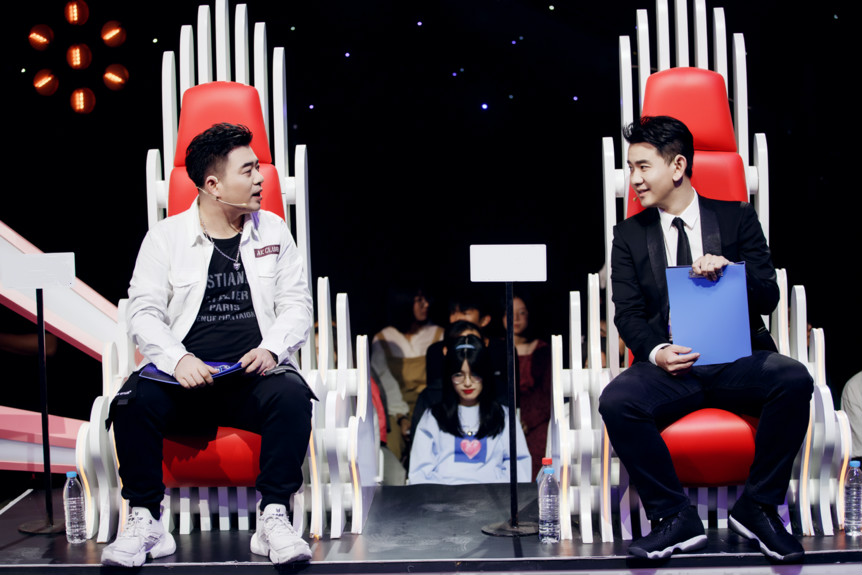 王耀庆倾力助阵《我们签大抵吧》总决赛比拼