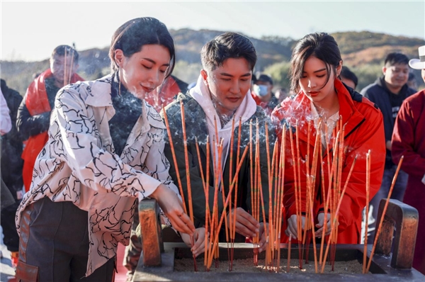 《燕子盗》沈阳开机 演绎民国动作版“盗宝联盟”