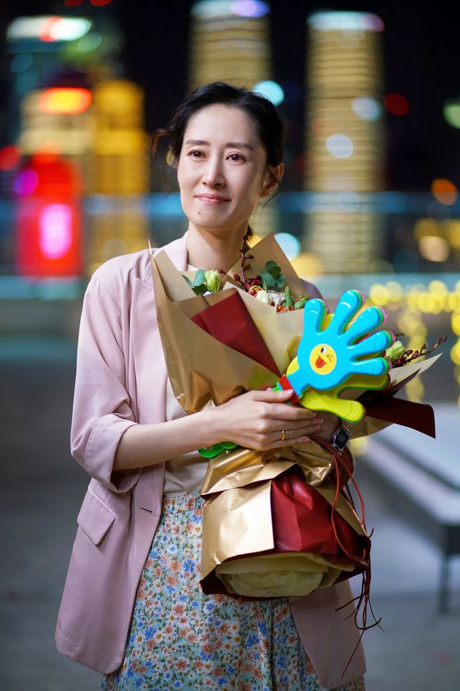 刘敏涛主演《生活家》杀青 无缝进组《对你的爱很美》