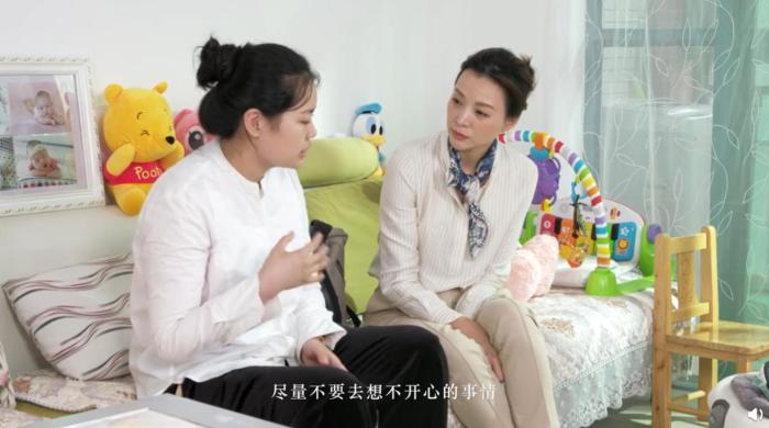 新一季《朗读者》:陶勇和董卿的一段采访 把人看哭了