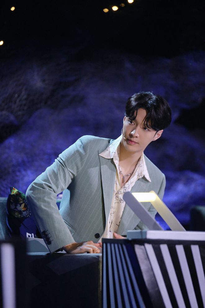 张艺兴《舞蹈风暴》标准严格被称麻辣鉴证官