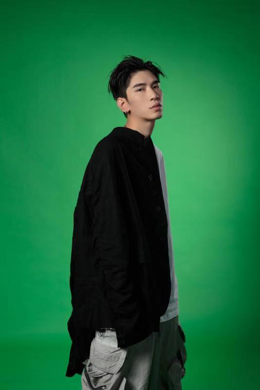 2-DO全新单曲《14》上线 探索别样曲风