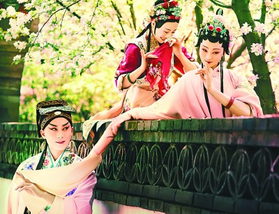 经典成为时尚 热爱定义潮流