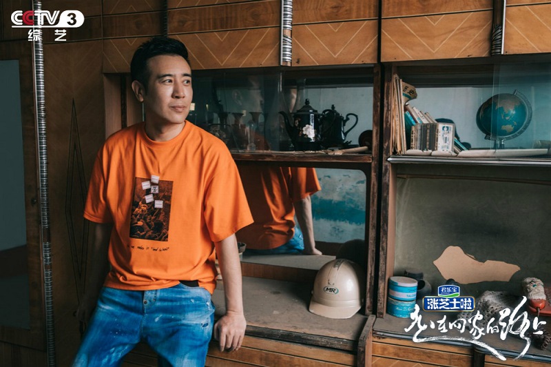 《走在回家的路上》MV暖心上线 以文艺工作者的成长见证时代发展