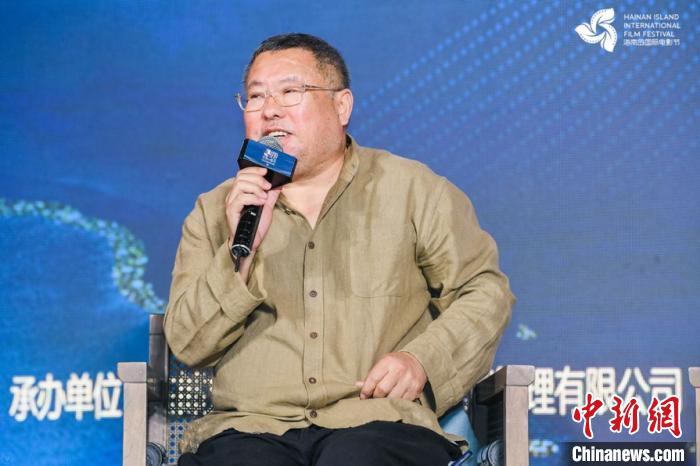 高群书、梁静、薛晓路等电影人商酌女性电影创作与发展