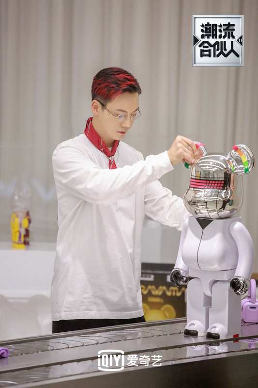 《潮流合伙人2》第二期上线 成都麻辣主题暗藏巧思