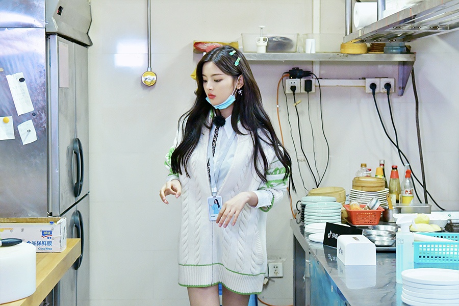 《神奇公司在哪里》致敬无名英雄 杨迪杨超越献上家的味道