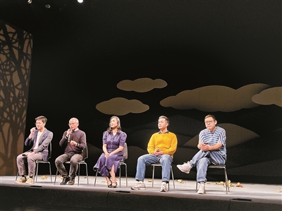 《隔离》之后 如何重塑亲密联系?