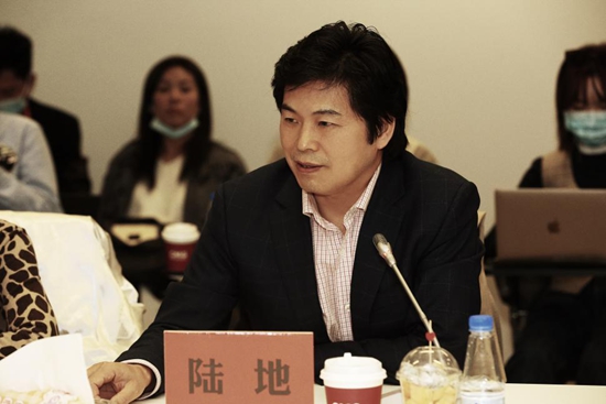 北京大学新闻与流传学院教学、博士生导师陆地