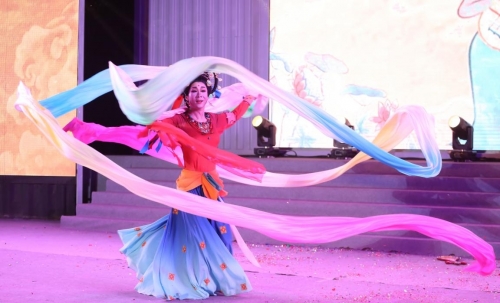 东莞办抖音流量王总决赛 全国16支队伍同台竞技,逾500万人在线关注