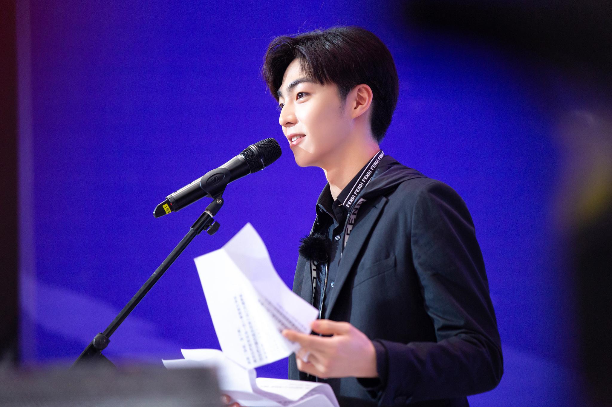 《小巨人运动会》解散式全程泪点 陈立农汪苏泷许佳琪哭成泪人