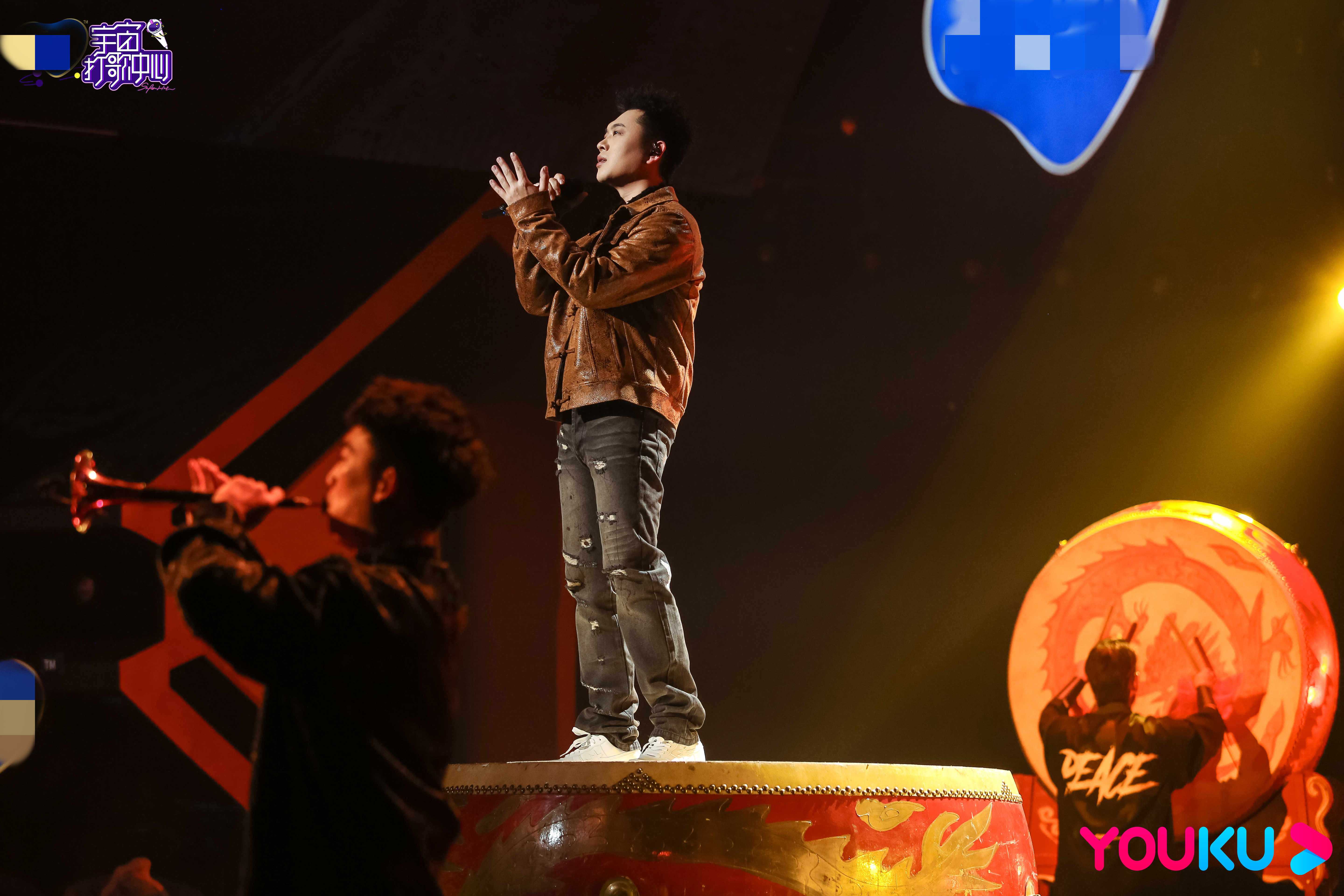 《宇宙打歌中心》召开“打歌人年会”“拜早年”唱新歌