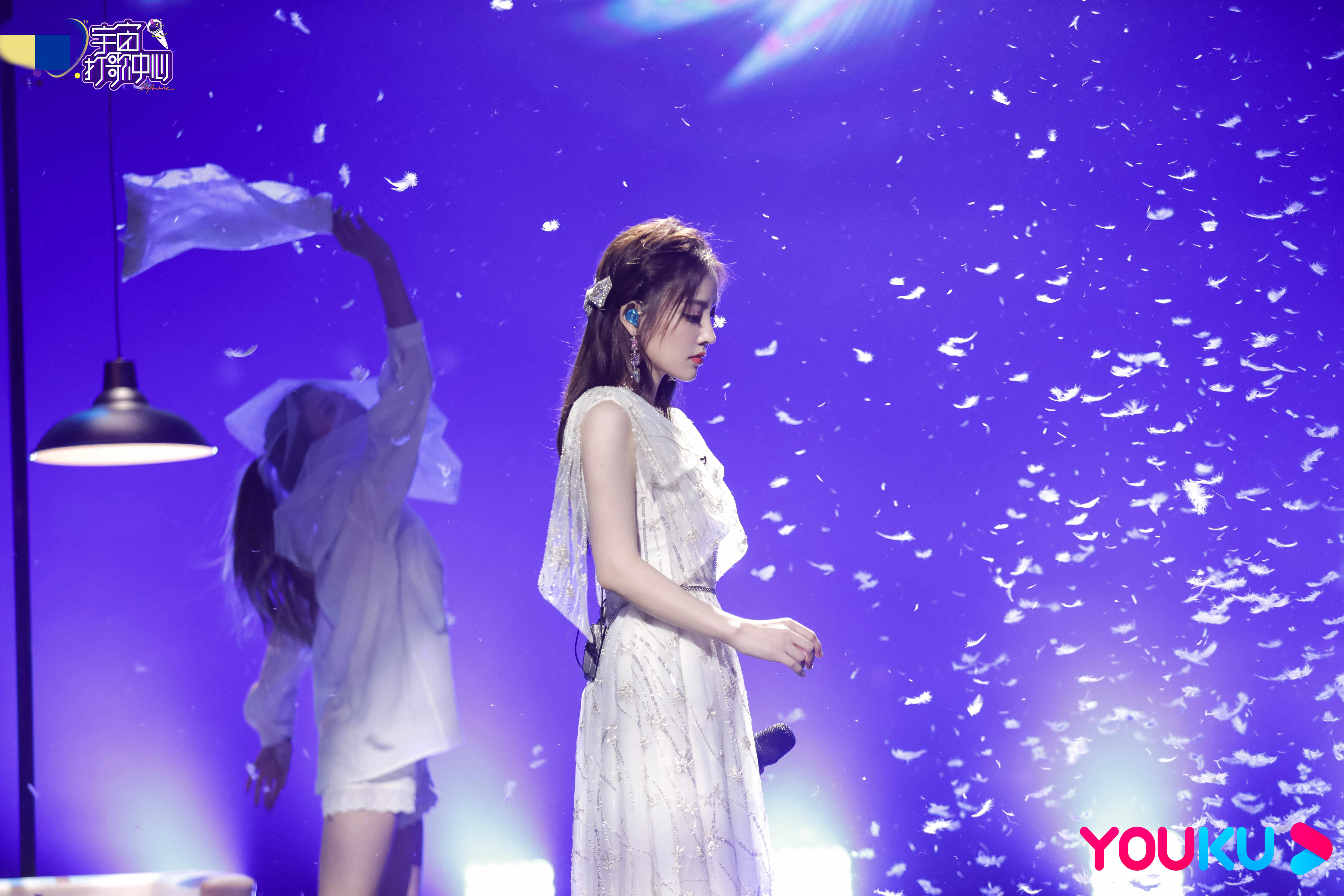 《宇宙打歌中心》召开“打歌人年会”“拜早年”唱新歌