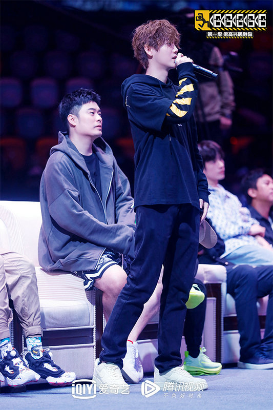 《哈哈哈哈哈》活到老玩到老出现热爱之心