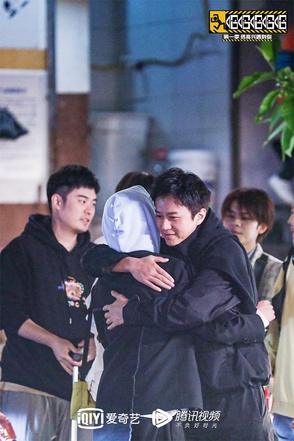 《哈哈哈哈哈》5h旅行团体验重庆坝坝宴 旧日回忆令人感慨万千