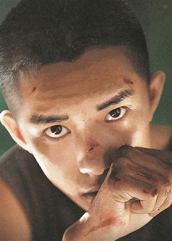 《送你一朵小红花》票房破8亿元 易烊千玺演技成加分项