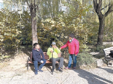 北京曲协将推回天题材相声剧《依然美丽》 李伟建：把基层干部打造成大IP