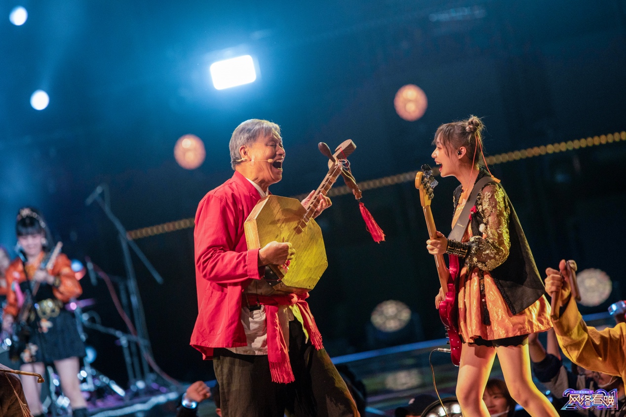 总台2021网络春晚：新年开新局，青春不设限