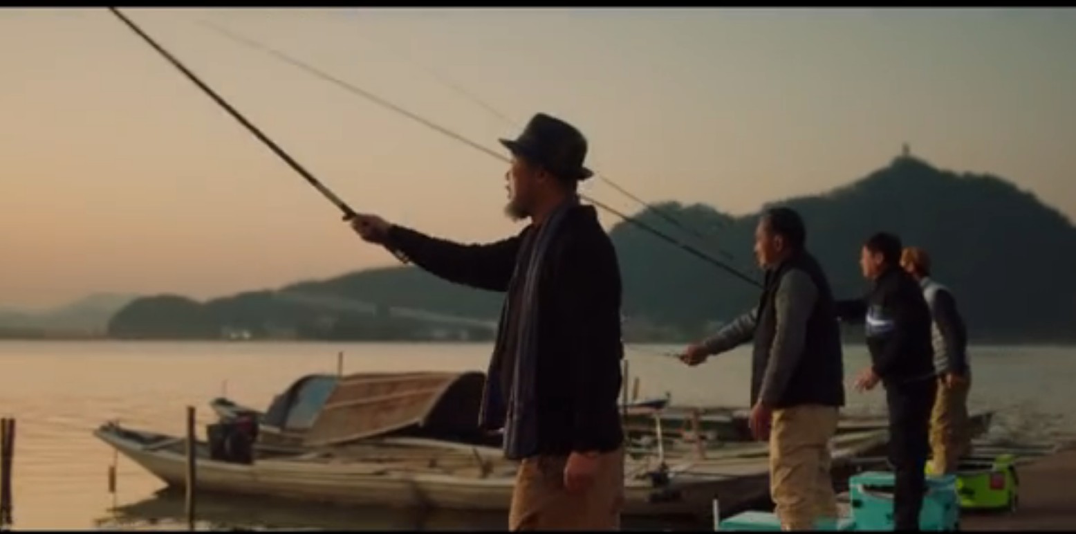 汉鼎微电影《爸爸的江湖》以“垂钓人”角色延续“父子”间温情陪伴