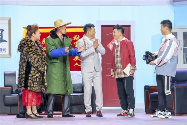 《2021辽视春晚》为何一骑绝尘领跑卫视春晚